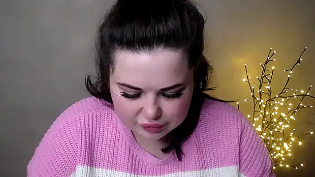 Emily Mo online show from November 20, 6:35 am