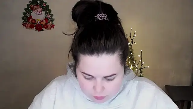 Emily Mo online show from December 20, 6:42 am