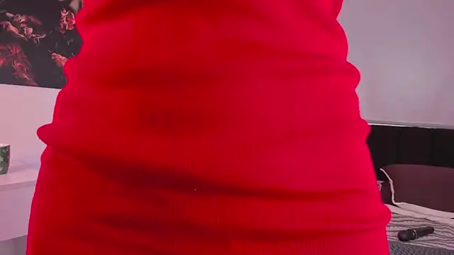 Snapshot of mia_thompsonn_ chatting on December 18, 6:03 pm mia thompsonn  online show from December 18, 6:03 pm