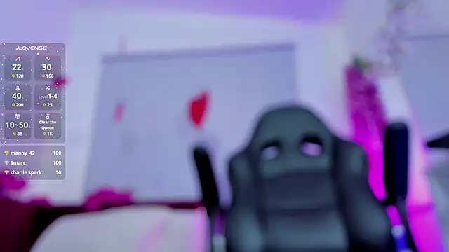 Snapshot of mia_thompsonn_ chatting on March 20, 5:47 pm mia thompsonn  online show from March 20, 5:47 pm