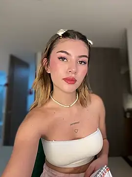 Your Honeey online show from January 15, 1:23 am