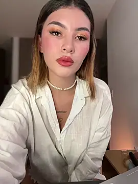 Your Honeey online show from January 16, 12:45 am