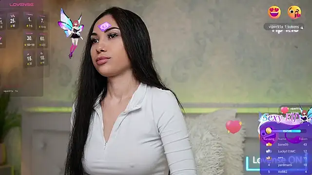 Snapshot of AmyKaiya chatting on March 19, 8:32 pm AmyKaiya online show from March 19, 8:32 pm