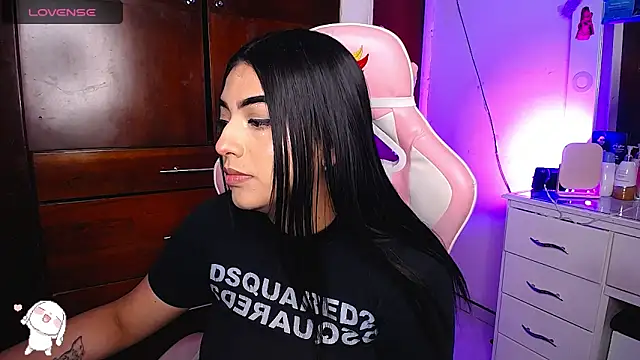 eva six online show from February 21, 2:50 am