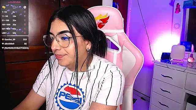 eva six online show from March 14, 2:42 am