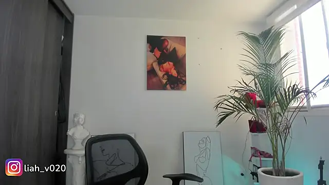 liah v online show from January 22, 4:44 pm