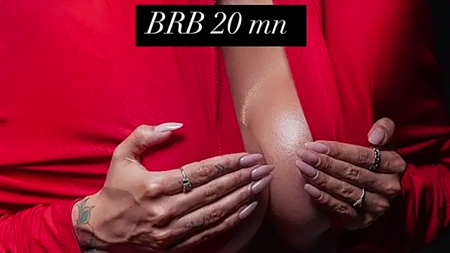 liah v online show from February 5, 9:07 pm