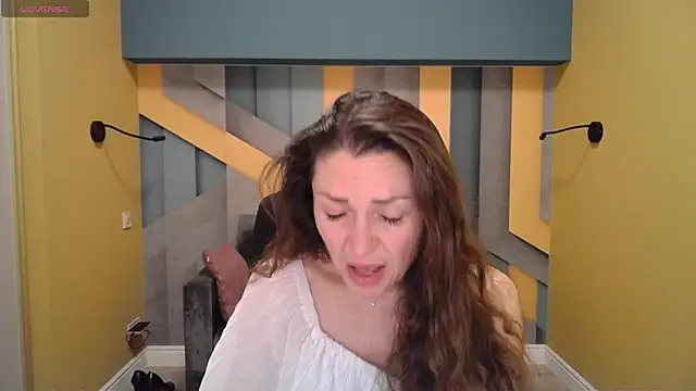 EllaLong online show from January 17, 3:32 pm