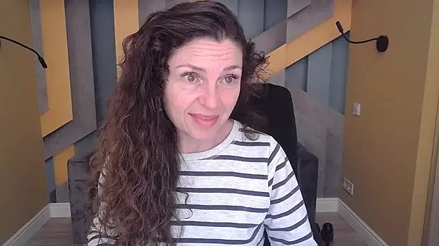 EllaLong online show from November 2, 12:29 pm