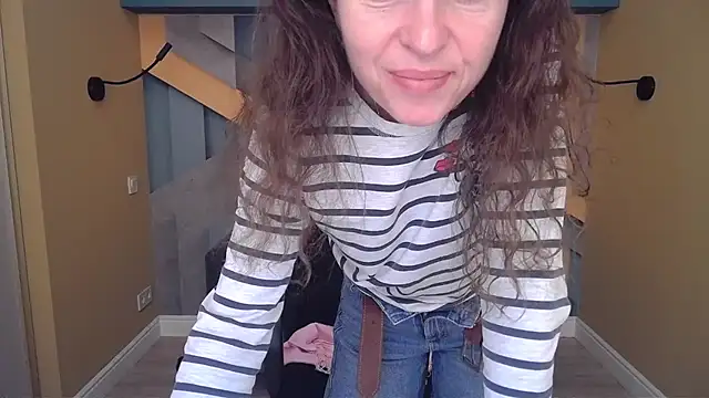 EllaLong online show from December 2, 12:32 pm