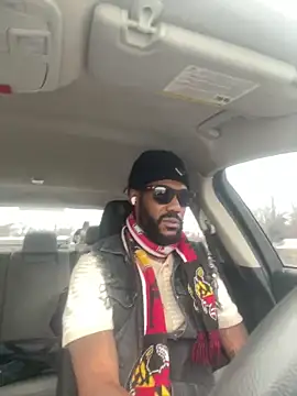 Snapshot of fulsome_change223 chatting on December 20, 2:49 pm fulsome change223 online show from December 20, 2:49 pm