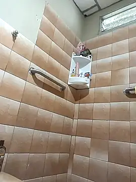 DanelyLopez online show from December 12, 7:59 pm