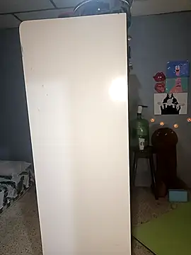 Snapshot of DanelyLopez chatting on February 6, 2:16 am DanelyLopez online show from February 6, 2:16 am