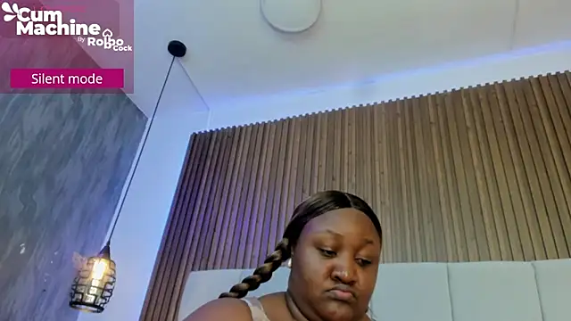 Saravy Blandon online show from February 28, 10:38 am