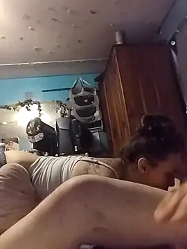 Thicknjuicy1986 online show from October 8, 12:58 pm