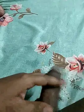Snapshot of rodhathor chatting on April 18, 3:10 am rodhathor online show from April 18, 3:10 am