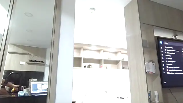 megan-hotxx online show from October 11, 3:50 am