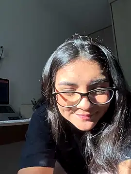 Cat2525 online show from November 1, 8:55 pm