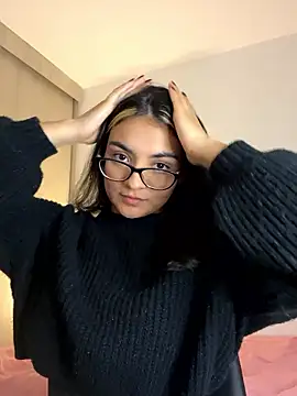 Cat2525 online show from January 7, 1:30 am