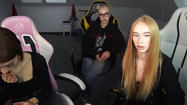 Amelia Blaze online show from October 15, 10:48 am