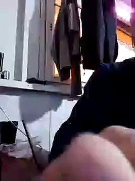 Snapshot of mustican422 chatting on March 3, 10:20 pm mustican422 online show from March 3, 10:20 pm