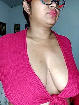 chalohott online show from June 24, 11:20 am