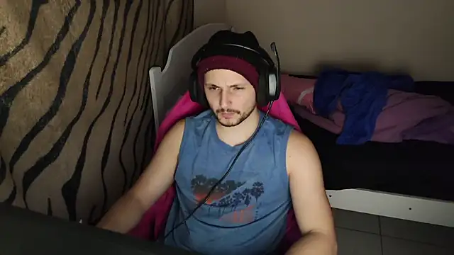 iurytx online show from March 5, 11:27 pm