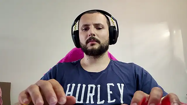 iurytx online show from November 25, 8:42 pm