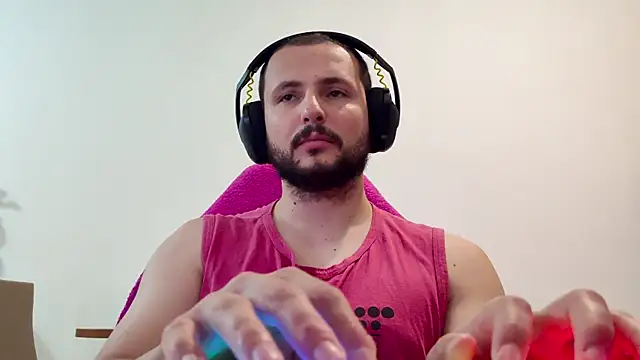 iurytx online show from November 30, 10:58 pm