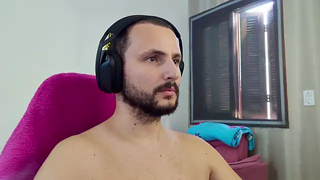 iurytx online show from February 4, 11:49 am