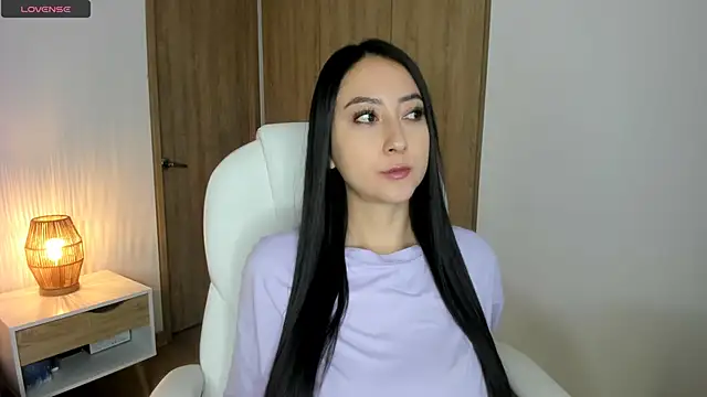 Snapshot of sophie_connors chatting on July 4, 12:44 pm sophie connors online show from July 4, 12:44 pm