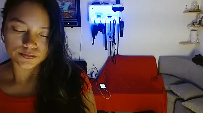 Chiara petterson online show from February 27, 7:44 am