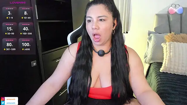 ambar-wells online show from February 10, 8:42 pm