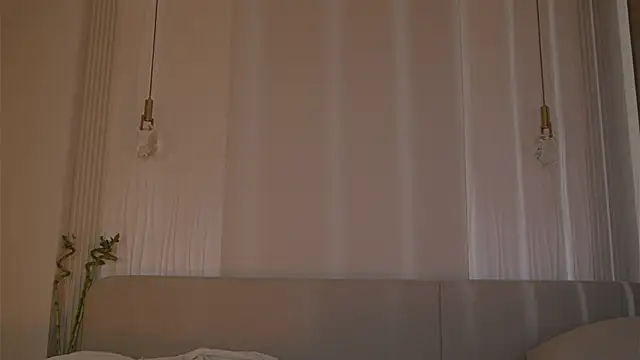 Snapshot of kawaii_mia chatting on May 15, 1:34 am kawaii mia online show from May 15, 1:34 am