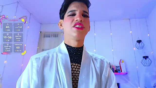 Ariel Femboy  online show from January 6, 5:11 am