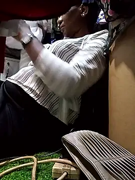 Hailey BaileyXYZ online show from April 13, 11:48 am