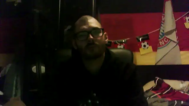 Die-geile-Sau online show from December 1, 4:01 pm