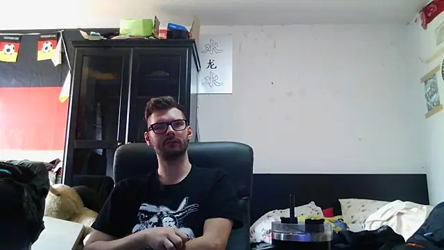 Die-geile-Sau online show from April 15, 12:45 pm