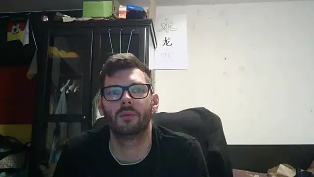 Snapshot of Die-geile-Sau chatting on May 7, 8:14 pm Die-geile-Sau online show from May 7, 8:14 pm