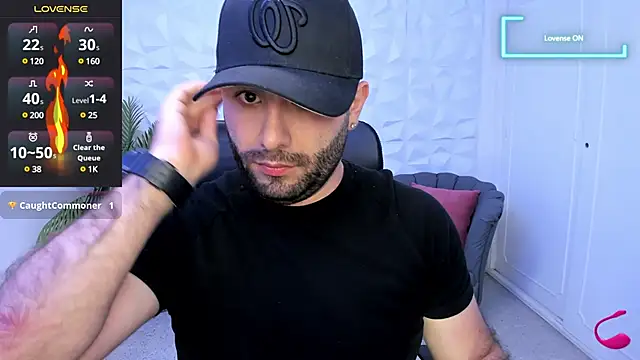 Snapshot of jhon_bear03 chatting on February 3, 5:35 pm jhon bear03 online show from February 3, 5:35 pm