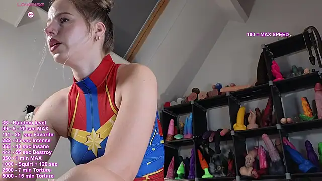 Snapshot of hayleex_x chatting on July 14, 9:36 am hayleex x online show from July 14, 9:36 am