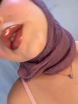 naughty  angel online show from September 26, 11:03 am