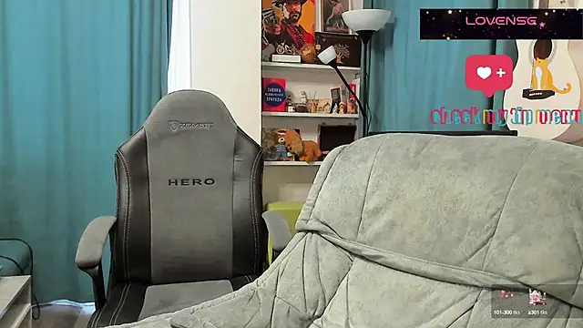 Katniss K online show from February 3, 11:20 am