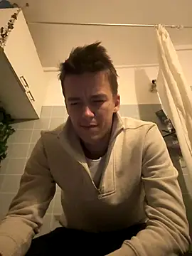 Toyjungee online show from October 26, 10:25 pm