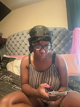 TrueeFantasee online show from November 23, 4:40 pm