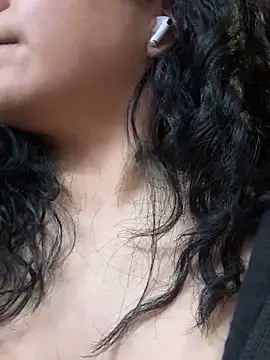 kimmiakiss22 online show from March 13, 2:16 am