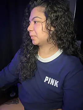 kimmiakiss22 online show from October 23, 7:34 pm