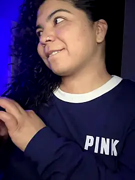 kimmiakiss22 online show from October 24, 7:38 am