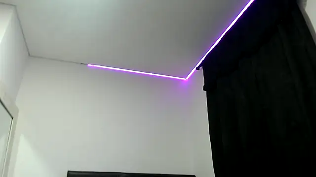 dolcemacca online show from March 7, 3:51 am