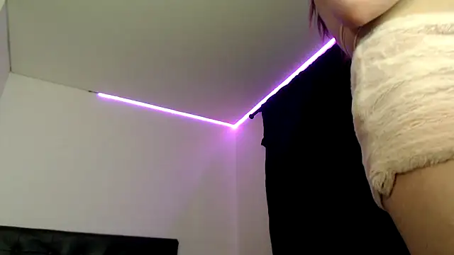 dolcemacca online show from September 24, 1:42 am